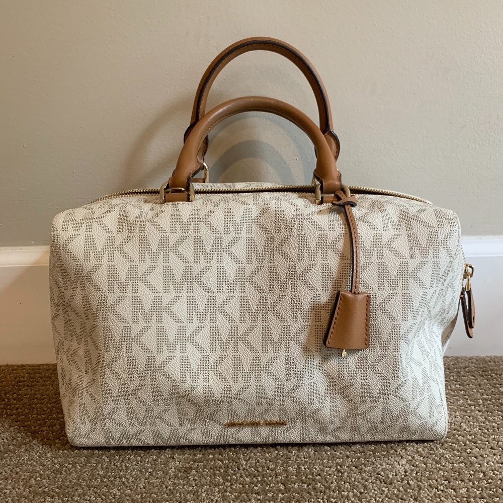 Michael Kors LIKE NEW- 'Grayson' satchel!